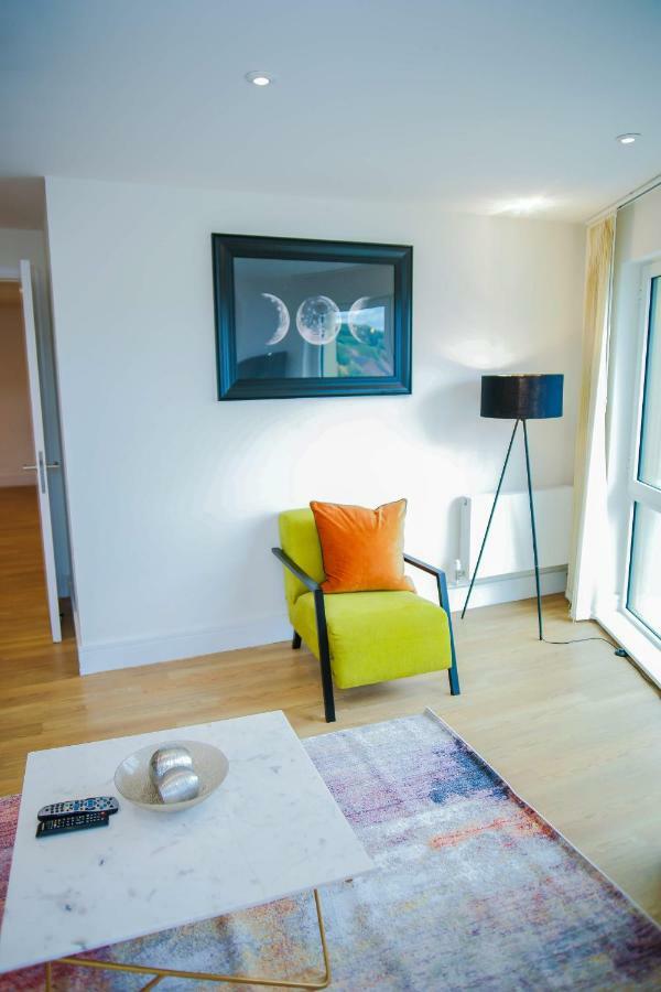 Executive 2 Bed Apartment Londres Extérieur photo